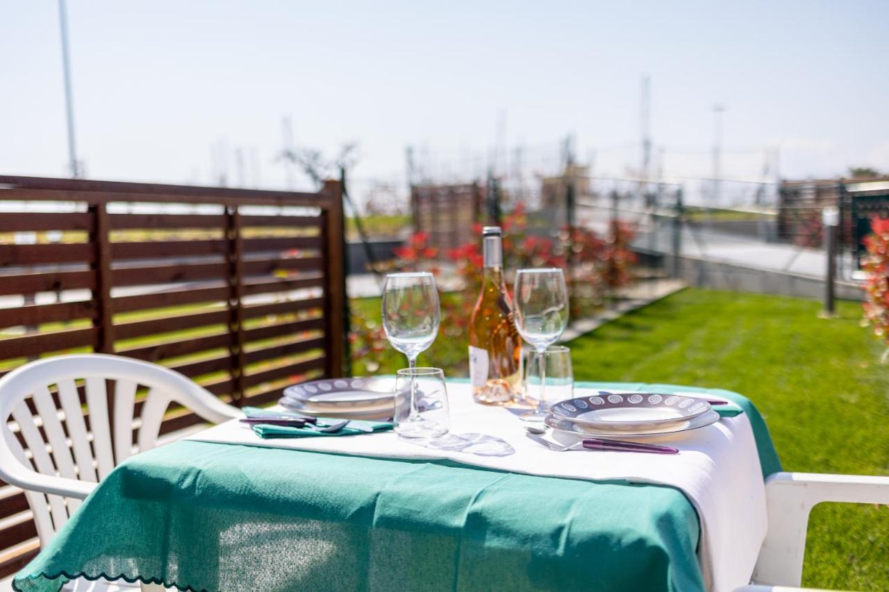 סנטו סטפנו אל מארה Aregai Marina Exclusive Seaside Apartments מראה חיצוני תמונה