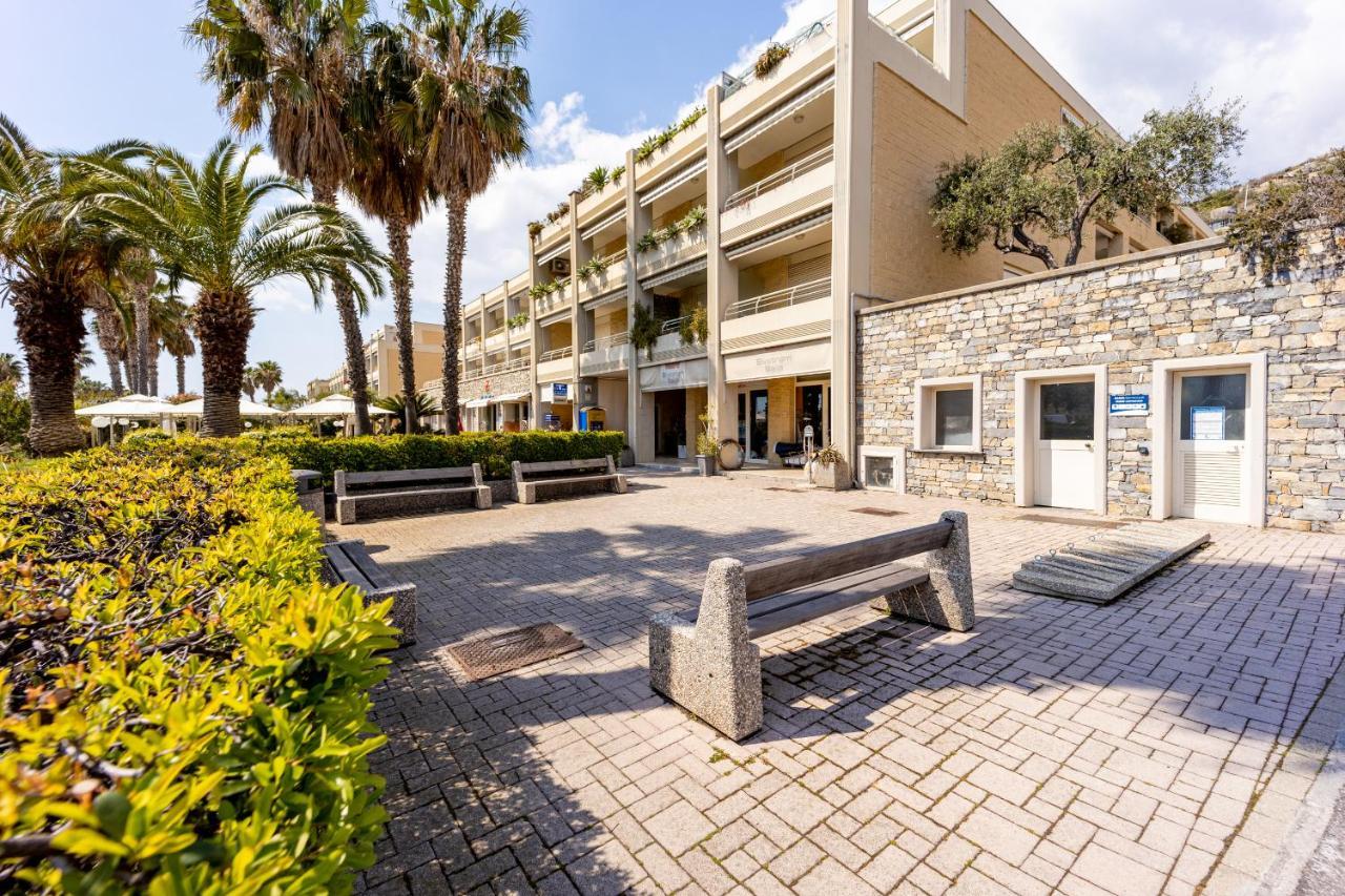 סנטו סטפנו אל מארה Aregai Marina Exclusive Seaside Apartments מראה חיצוני תמונה